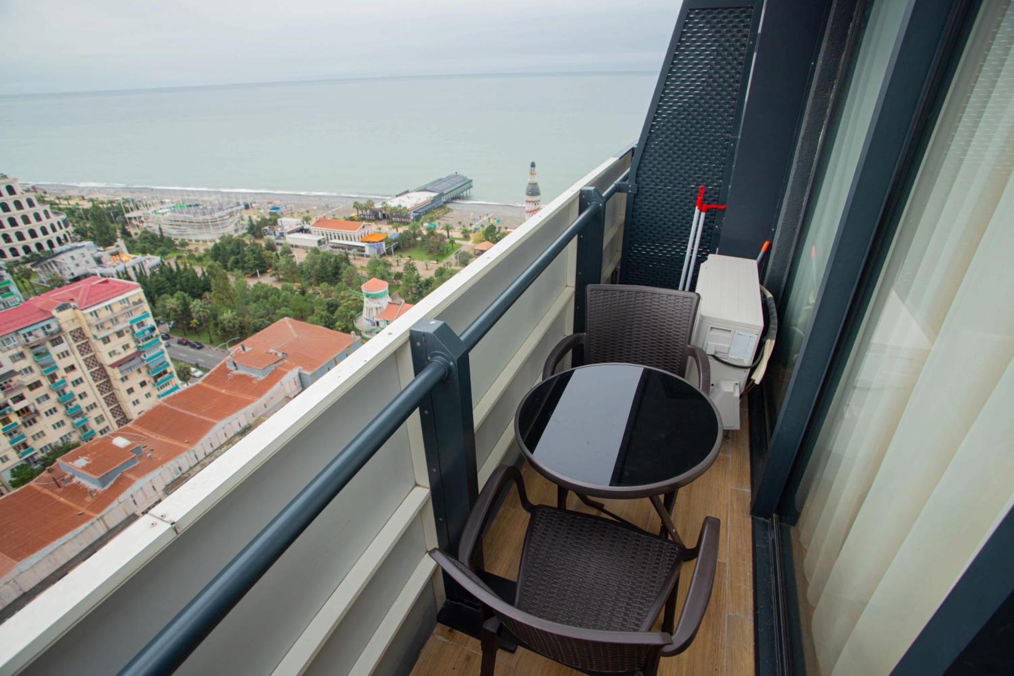 Orbi City Panoramic View Batumi Zewnętrze zdjęcie